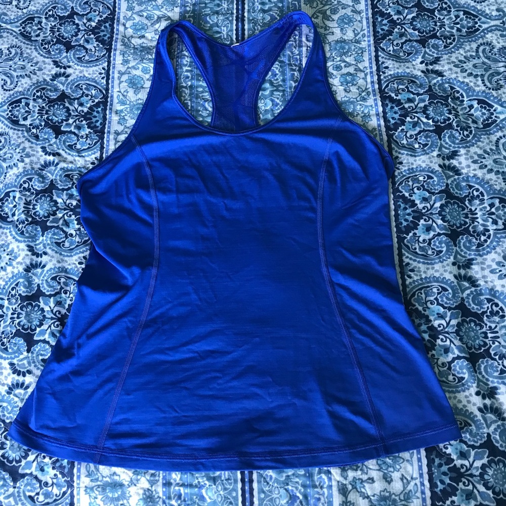 Lululemon top